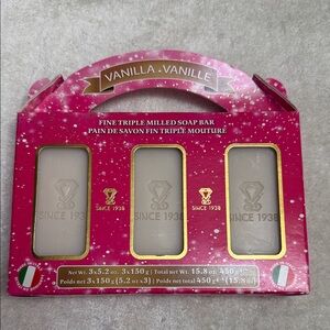 Vanilla Triple Milled Soap Bar - Pink Gift Set